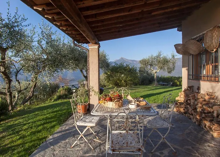 Villa La Piana Mommio